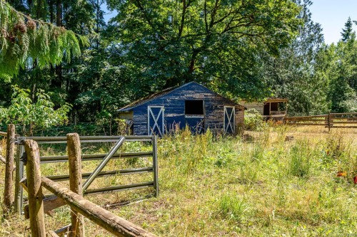 2468 Endall Rd, Black Creek, BC 