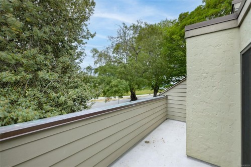 558 Dallas Rd, Victoria, BC - Outdoor
