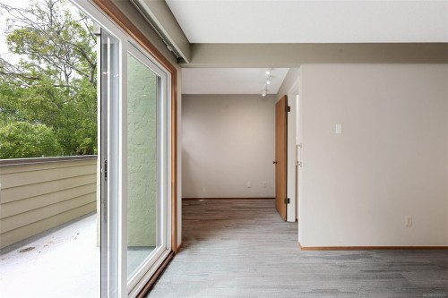 558 Dallas Rd, Victoria, BC -  Photo Showing Other Room