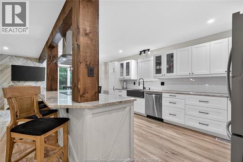 8492 Jerome, Windsor, ON - Indoor Photo Showing Kitchen