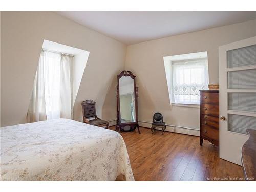 697 Bay St, Saint John, NB 