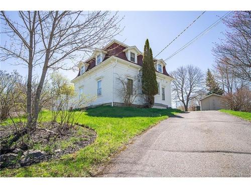 697 Bay St, Saint John, NB 