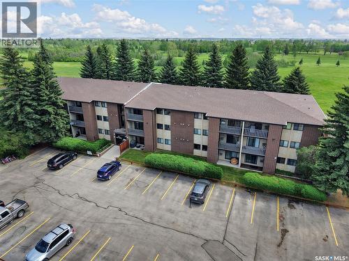 308 311 Tait Crescent, Saskatoon, SK - Outdoor