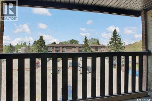 308 311 Tait Crescent, Saskatoon, SK - Outdoor