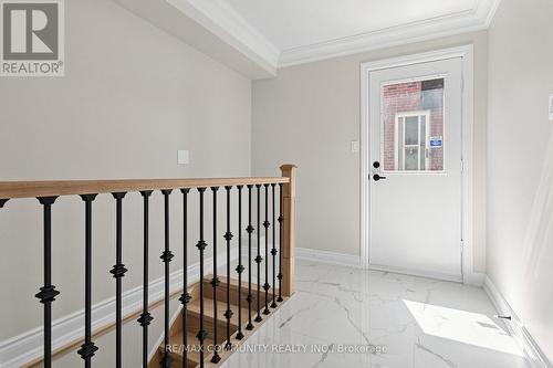 1002 Riverview Crescent, Pickering, ON - Indoor Photo Showing Other Room