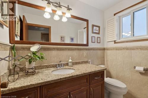 42 Lasila Court, Hamilton, ON - Indoor Photo Showing Bathroom