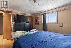 master bedroom - 
