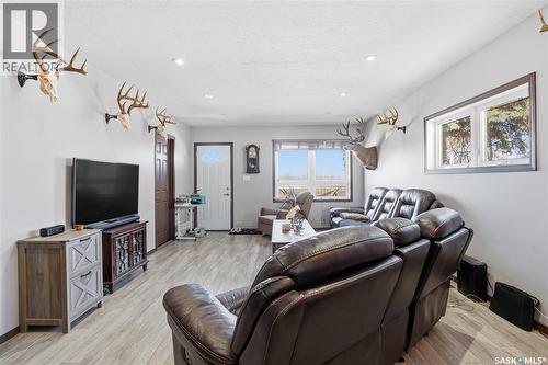 24 Alice Crescent, Marquis Rm No. 191, SK - Indoor Photo Showing Living Room