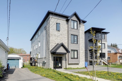 Front of Structure - 4-271 Rue Notre-Dame, Charlemagne, QC - Outdoor With Facade