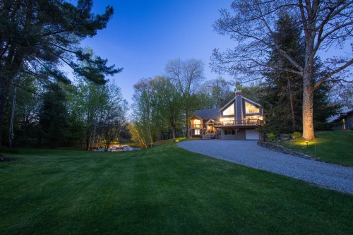 Façade - 600 Ch. Lakeside, Lac-Brome, QC 