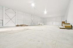Entrepôt - 