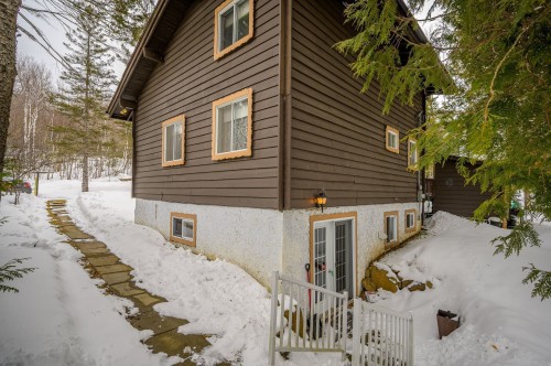 Back of Structure - 330  - 330A Rue De L'Edelweiss, Sainte-Agathe-Des-Monts, QC - Outdoor
