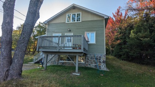 Façade - 219 Ch. De Ste-Marguerite, Sainte-Marguerite-Du-Lac-Masson, QC - Outdoor With Deck Patio Veranda