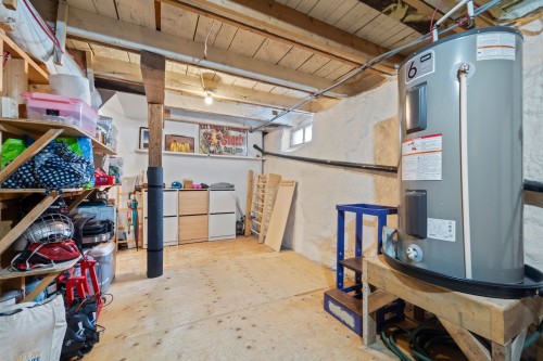 Atelier - 219 Ch. De Ste-Marguerite, Sainte-Marguerite-Du-Lac-Masson, QC - Indoor Photo Showing Basement
