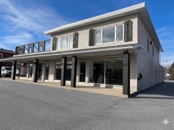 42  - 44 Rg de la Petite-Noraie  Saint-Charles-Borromée, QC J6A 2A1