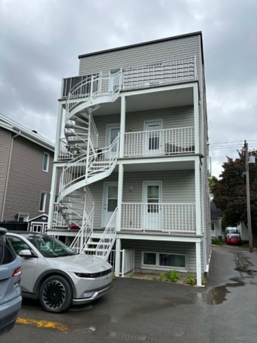 Back of Structure - B-58 Rue Jubinville, Laval (Pont-Viau), QC - Outdoor