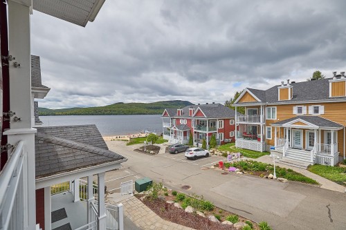 Other - 309 Av. Du Manoir, Saint-Donat, QC - Outdoor