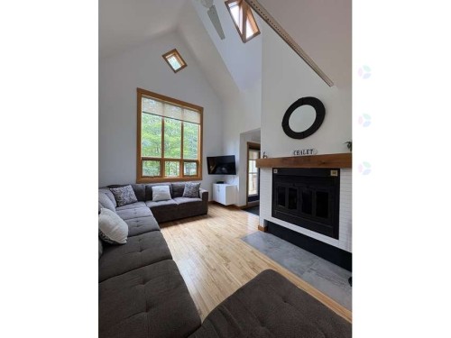 Salon - 5010 Ch. Du Parc, Orford, QC - Indoor Photo Showing Living Room With Fireplace