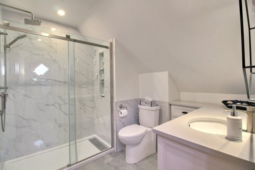 Salle de bains attenante à la CCP - 5010 Ch. Du Parc, Orford, QC - Indoor Photo Showing Bathroom