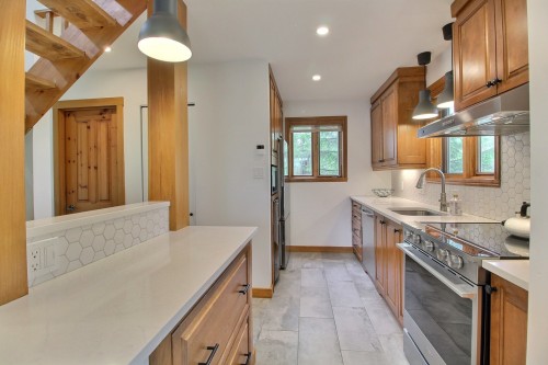 Cuisine - 5010 Ch. Du Parc, Orford, QC - Indoor Photo Showing Kitchen