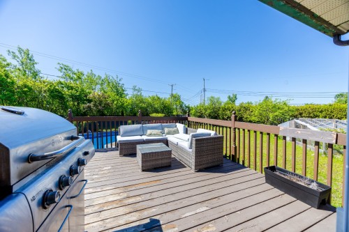 Courtyard - 14 Rue Dragon, Kirkland, QC - Outdoor With Deck Patio Veranda With Exterior