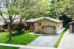 16 SUZANNA DRIVE Guelph (Willow West/Sugarbush/West Acres), ON N1K 1K4