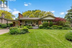 27 MISSISSAUGA ROAD St. Catharines (Lakeshore), ON L2N 3K3