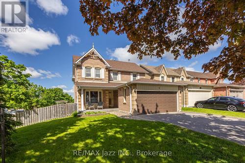 2 COOMER CRESCENT  Ajax (Central), ON L1T 3B6