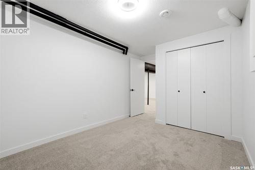 127 Mackenzie Way, Regina, SK - Indoor Photo Showing Other Room