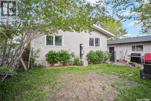 18 Hyland Crescent, Regina, SK - Outdoor
