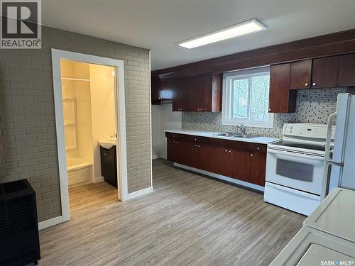 127 2Nd Avenue W, Biggar, SK - Indoor Photo Showing Kitchen