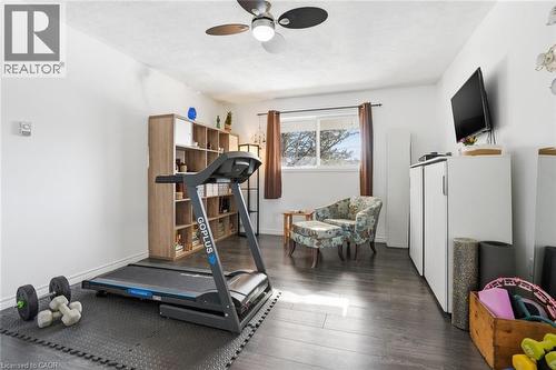 81 Thomson Drive, Waterdown, ON - Indoor Photo Showing Gym Room