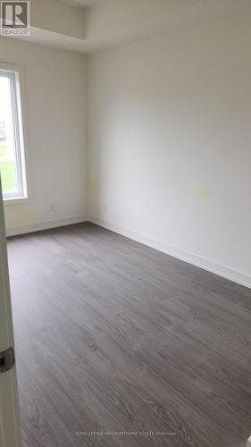 204A - 16 Melbourne Avenue, St. Catharines, ON - Indoor Photo Showing Other Room