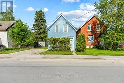1323 2ND AVENUE W Owen Sound, ON N4K 4N5