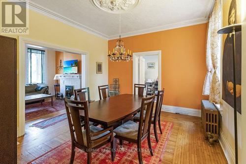 100 Wentworth Street S, Hamilton, ON - Indoor Photo Showing Dining Room
