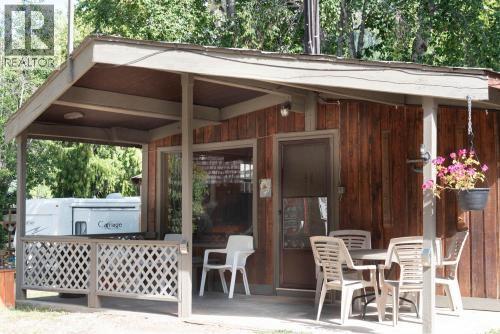 2866 White Lake Road, Sorrento, BC 