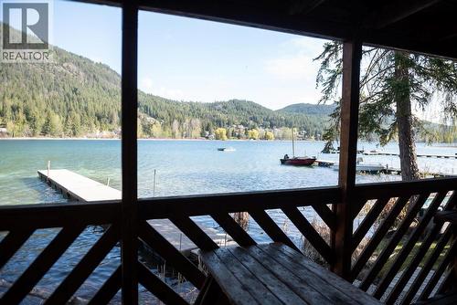 2866 White Lake Road, Sorrento, BC 