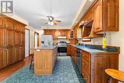 Sooo many cabinets! - 