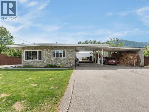 609 201St Avenue, Castlegar, BC - Outdoor