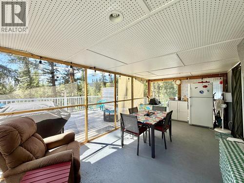 7621 Pettyjohn Road, Deka Lake / Sulphurous / Hathaway Lakes, BC -  With Exterior