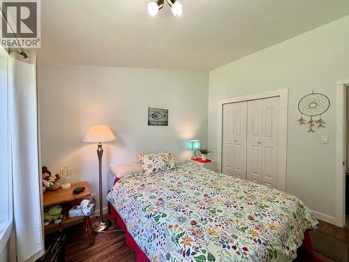 7621 Pettyjohn Road, Deka Lake / Sulphurous / Hathaway Lakes, BC - Indoor Photo Showing Bedroom