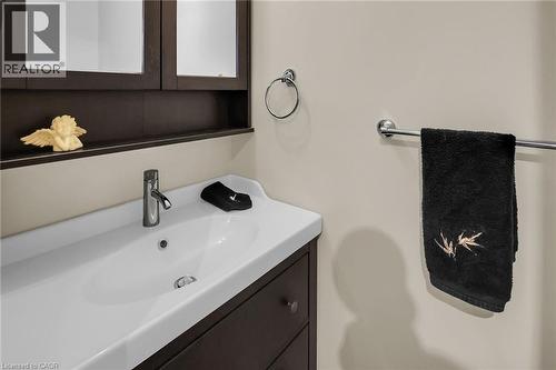Main Floor Powder Room - 4432 Dennis Avenue, Beamsville, ON - Indoor Photo Showing Bathroom