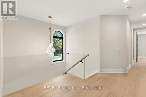 6206 Lucia Drive, Niagara Falls (Stamford), ON - Indoor Photo Showing Other Room