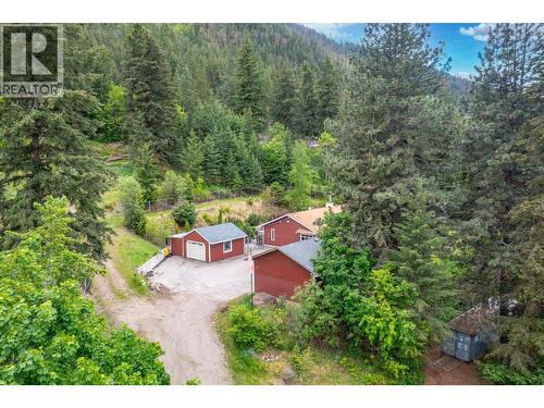 6960 Brewer Road, Coldstream, BC - Outdoor
