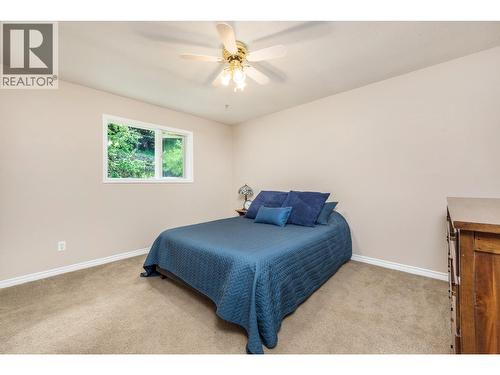 6960 Brewer Road, Coldstream, BC - Indoor Photo Showing Bedroom