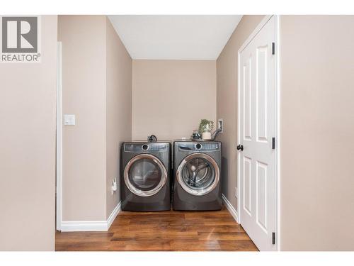 6960 Brewer Road, Coldstream, BC - Indoor Photo Showing Laundry Room