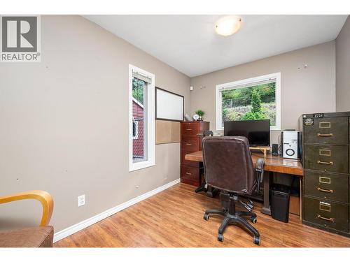 6960 Brewer Road, Coldstream, BC - Indoor Photo Showing Office