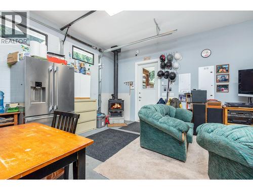 6960 Brewer Road, Coldstream, BC - Indoor Photo Showing Other Room