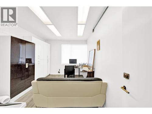 6625 Fraser Street, Vancouver, BC 