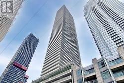 1106 - 2221 YONGE STREET Toronto, ON M4S 2B4